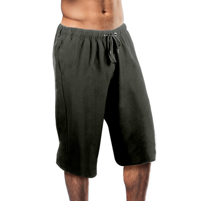 Knielange Herren Badeshorts – Extralang, Schnelltrocknend & mit Reißverschlusstaschen
